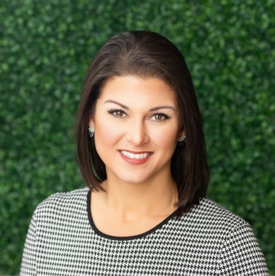 Photo of Elizabeth Venafro.